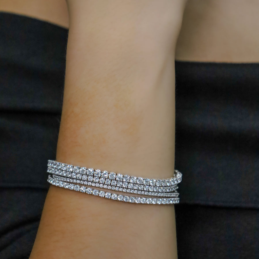 ä petite diamond tennis