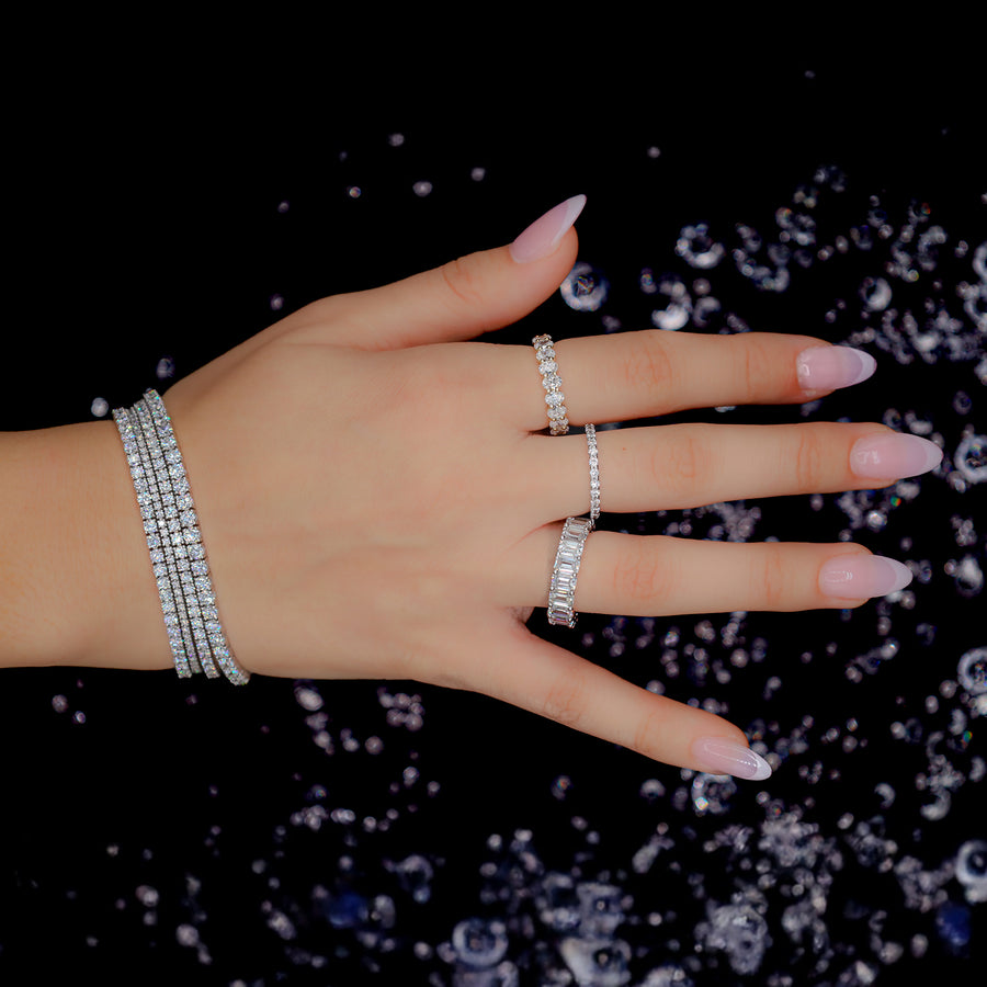 ä petite diamond tennis